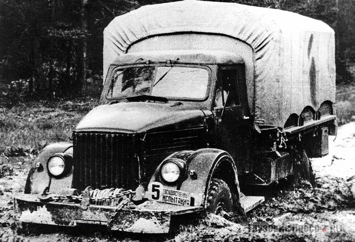 Кабина ГАЗ-63 была унифицирована с ГАЗ-51 только в 1946 г.