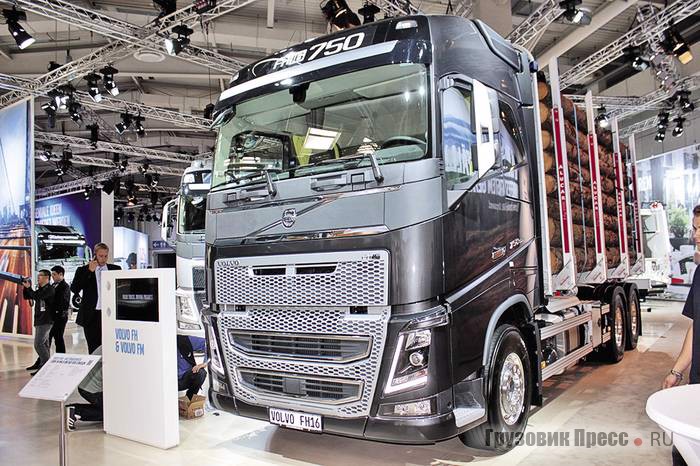 Volvo FH16 750 8x4