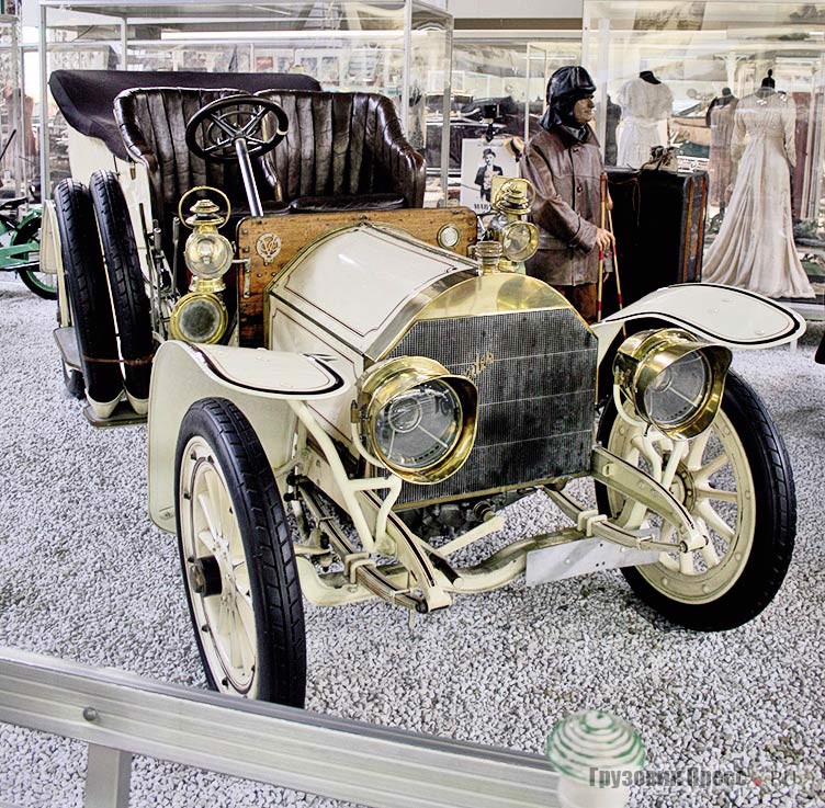Mercedes Simplex 28/32 (1905 г.)