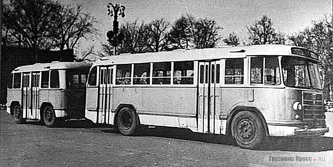 ЗИЛ-158В + пассажирский прицеп завода «Аремкуз» типа 2ПН4. 1960 г.