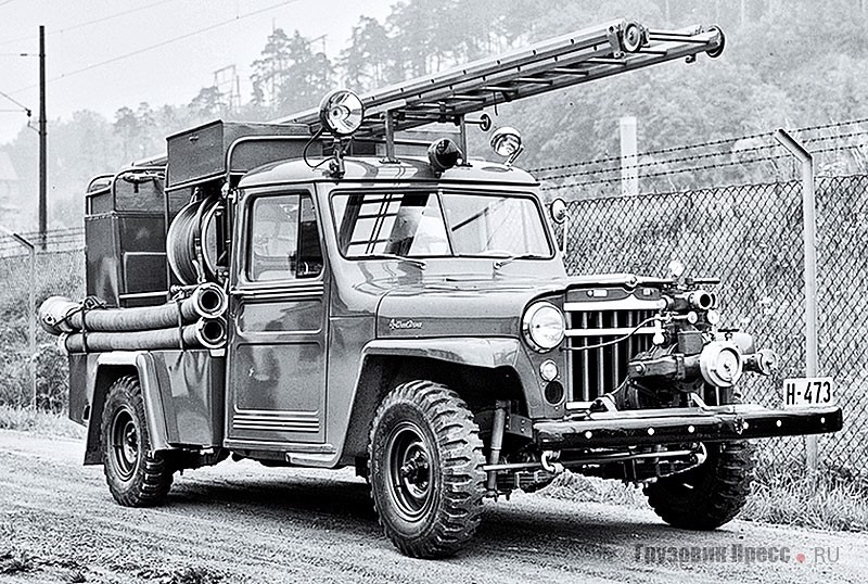 Пожарный Willys 4-Wheel-Drive с новым 3,7 л 6-цилиндровым мотором L6-226 Super-Hurricane (производство компании Continental) в Норвегии