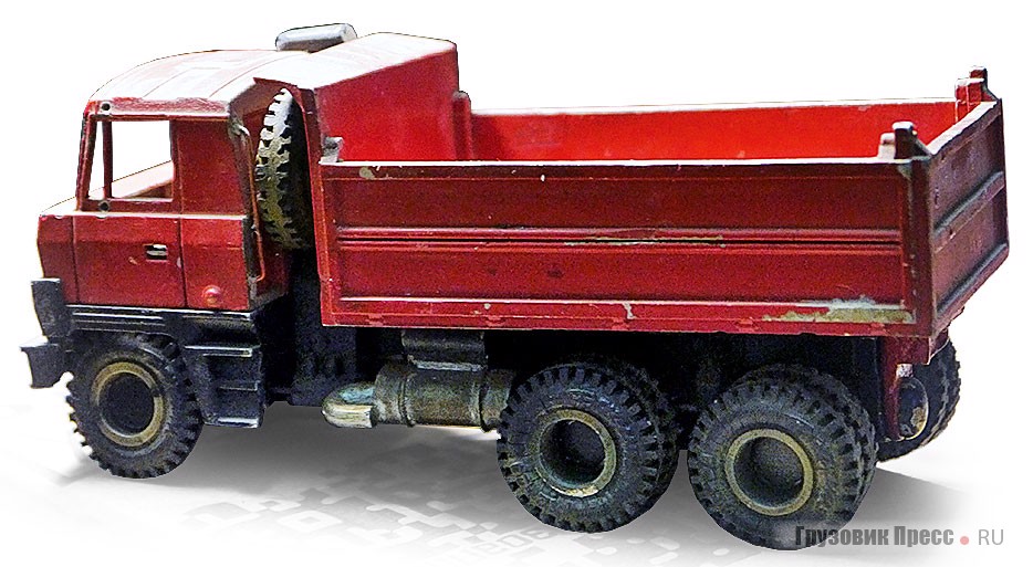 Единственная отливка Tatra 815 в масштабе 1:50