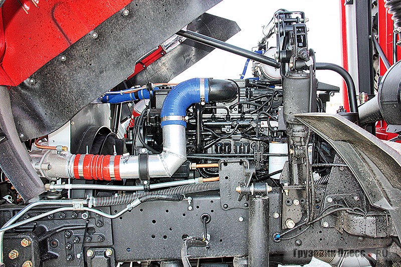 Двигатель Cummins ISLe C375 на автомобиле КАМАЗ-65225 RG (6х6) «КАМАЗ-БАТЫР»