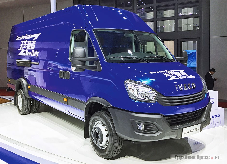 IVECO New Daily представлен во всех вариантах длины и покрывает рынок транспорта полной массой от 2,8 до 4,5 т