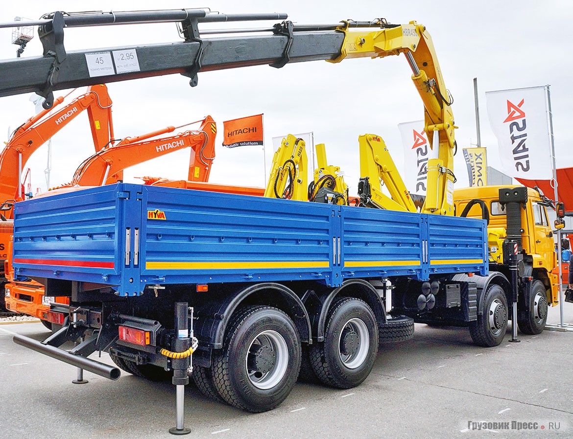 Бортовой «Астейс-653427-0000010» с КМУ HYVA HBR 450E4 на шасси КАМАЗ-65207-0003953-43
