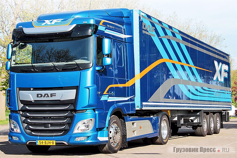 Тест-драйв DAF XF 450 FT Low Deck