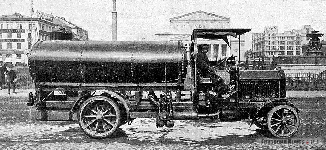 Московская поливальная машина Daimler-Marienfelde DM 4a, № 1547