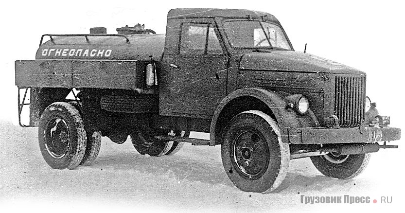 Автоцистерна АЦ-2-51 на шасси ГАЗ-51 первой серии. 1948 г.