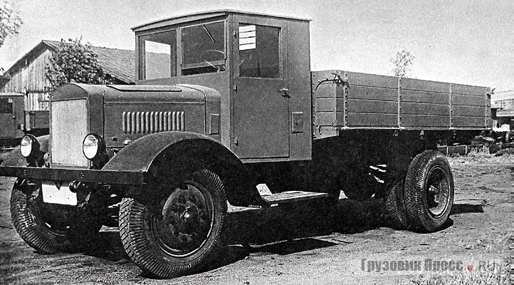 Серийный ЯГ-6 с 73-сильным двигателем ЗИС-5, выпускавшийся с 1936 г. в Ярославле 