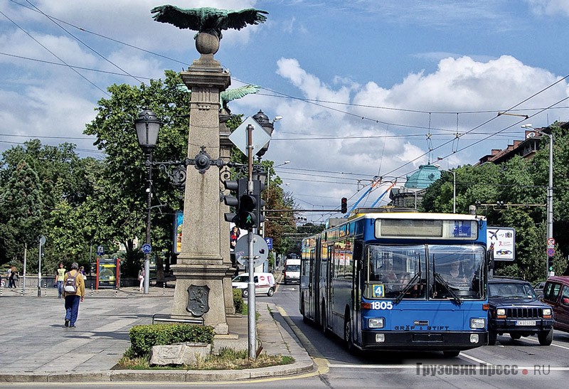 В Софии есть единственные в Болгарии троллейбусы Gräf und Stift GS GE 152 M18