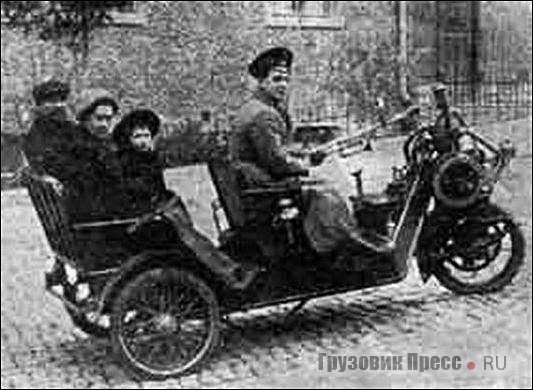 Легкие трехколесные таксомоторы – «циклонет» Cyklon (Киев, 1913 г.)