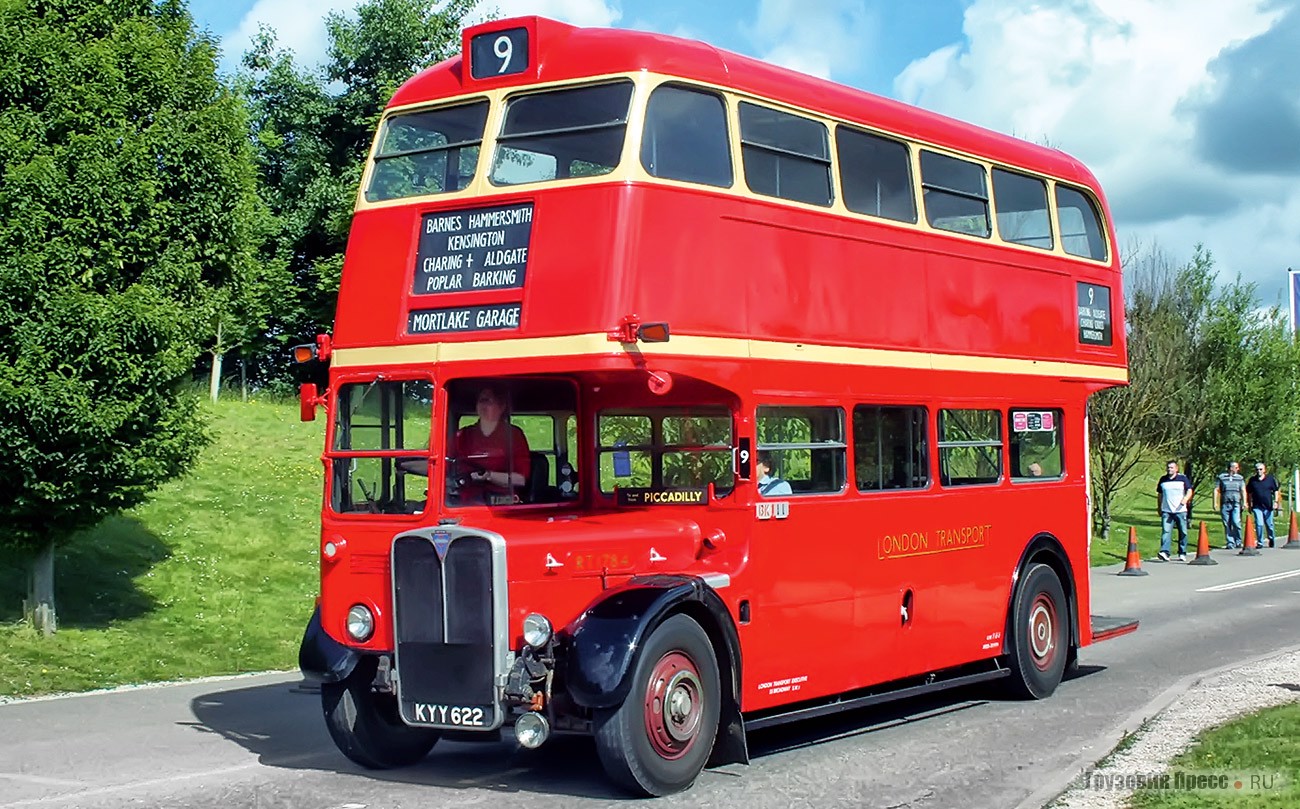 Первый массовый лондонский двухэтажник – 56-местный AEC Regent III 1952 г.в.