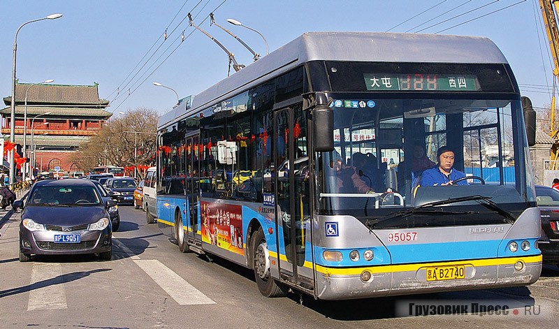 Низкопольный троллейбус Youngman Neoplan JNP6120GD