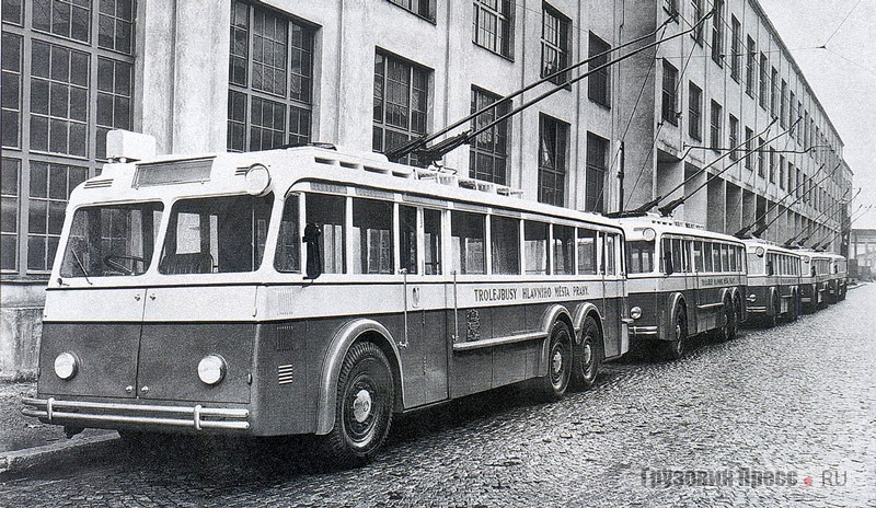 Škoda 2Тr построен в 1938 г. для Праги. Эксплуатировались до 1960 г.