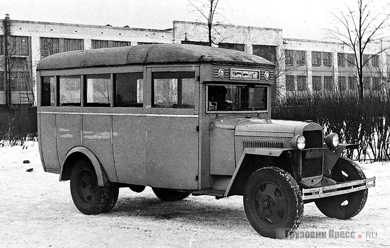 Типичный автобус послевоенного образца