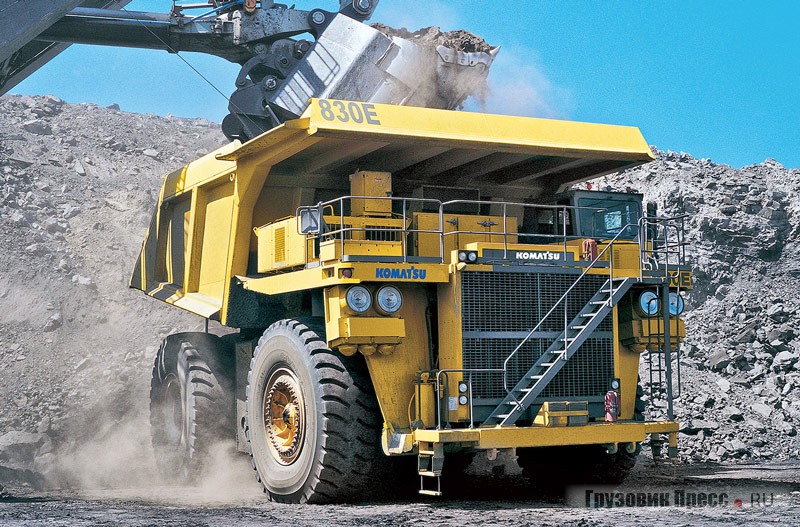 Komatsu 830Е поставляется и в версии Komatsu 830Е-АС