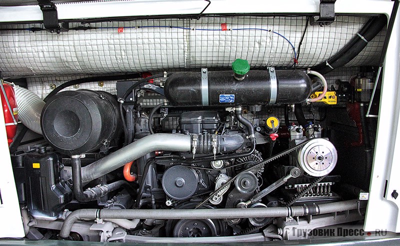 Современный двигатель Scania DC09 110 Euro 5 с сажевым фильтром закрытого типа, системой рециркуляции отработавших газов и системой каталитической нейтрализации