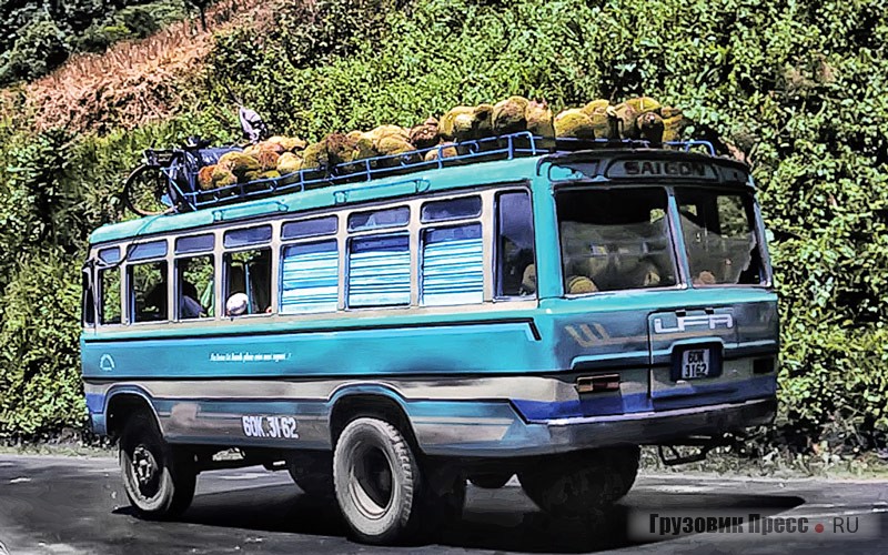 Автобусы на шасси IFA W50L с кузовами местной сборки широко использовали на междугородных и пригородных маршрутах, 1995– 2003 гг.