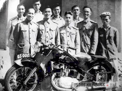 Армейский мотоцикл, выпущенный во времена Хо Ши Мина на заводе Z 157