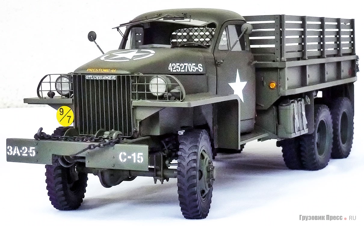 Уровень копийности поражает. Готовая модель-копия Studebaker US6-U3 весит 1012 граммов