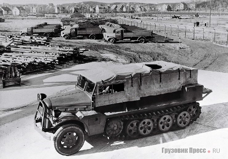 Artilleritraktor m/43, известный также как Volvo HBT, 108 таких тягачей было построено в 1944–1946 гг.