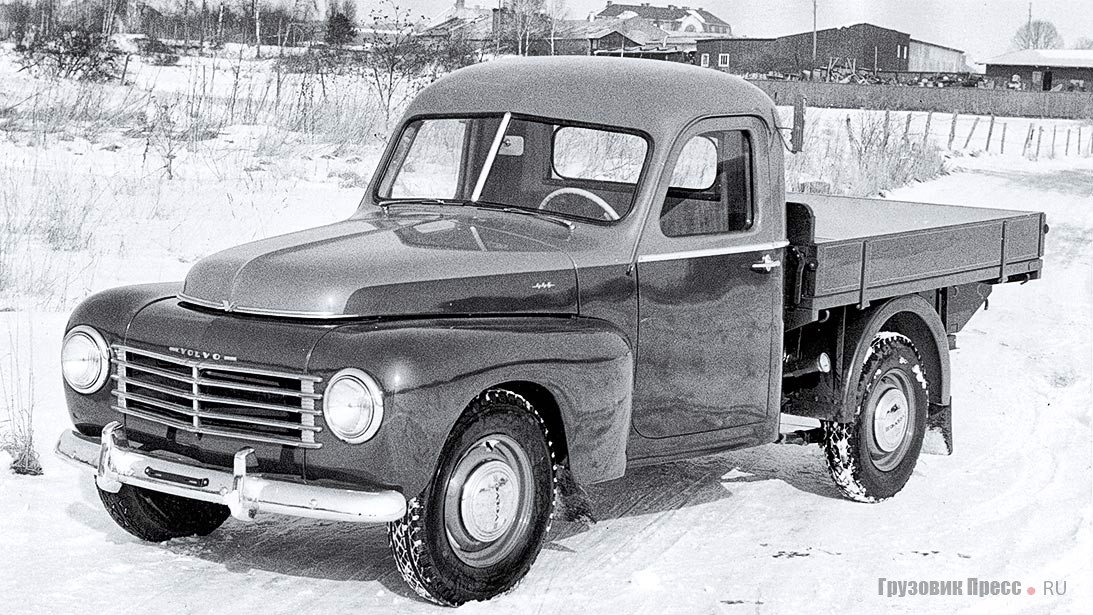 Volvo PV445 Duett с кузовом Klippans Karosserifabrik. В отличие от легковой базовой модели Volvo PV444 у решётки радиатора пять брусьев, а не четыре