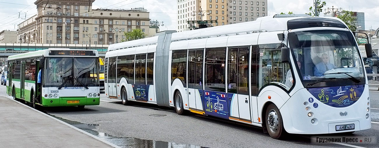 Сочленённый электробус [b]БКМ E433 Vitovt Max Electro[/b] тестировали в Москве, Минске и Санкт-Петербурге в 2017 г.