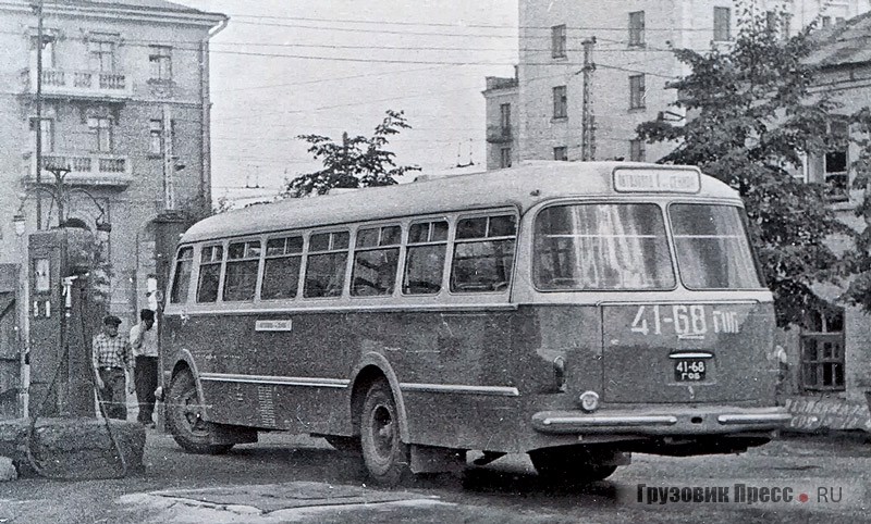 В Горьком автобусы Škoda 706RTO MEX работали на линейных маршрутах наряду с Ikarus 60 и ЗИЛ-158В. 1970-е годы