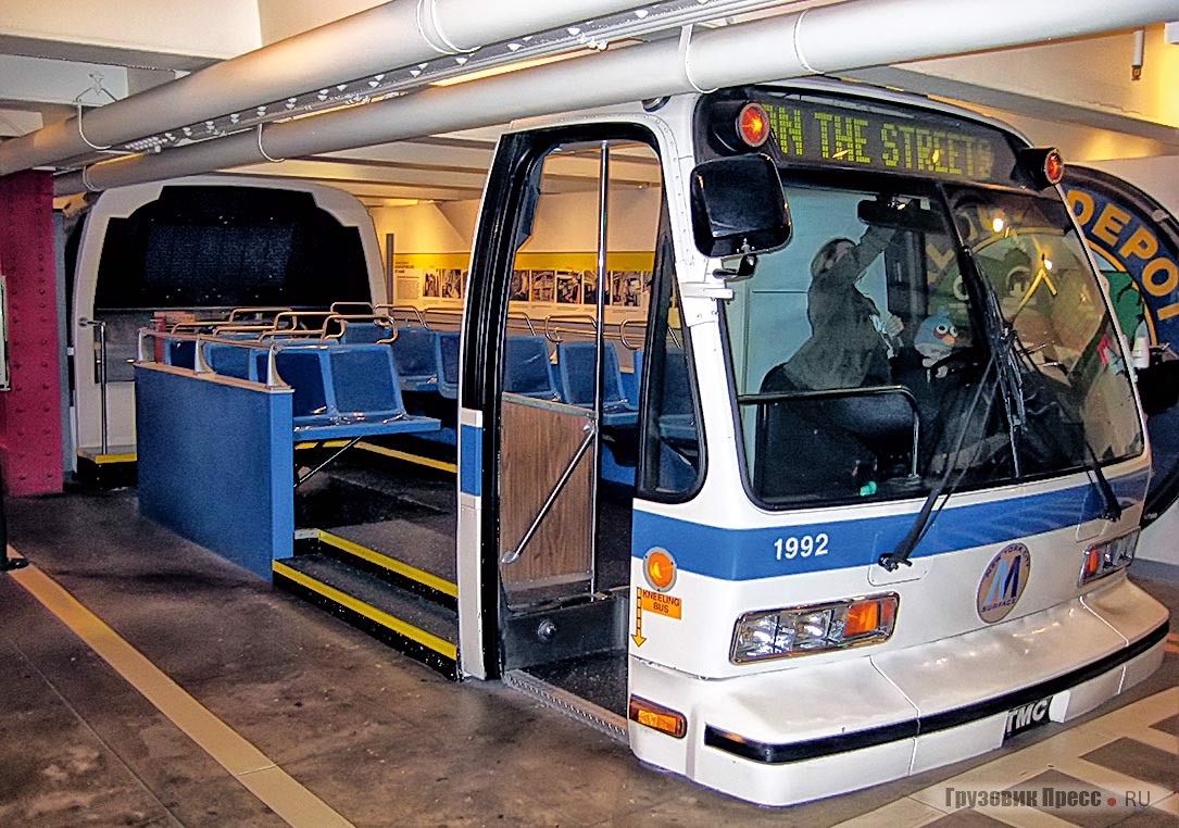 Препарированный городской автобус GM RTS производства компании Transportation Manufacturing Corp (см. «ГП» № 11, 2012 г.)