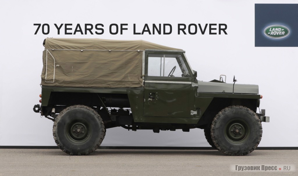 Артилерийский тягач LAND ROVER DEFENDER со 110-дюймовой колесной базой