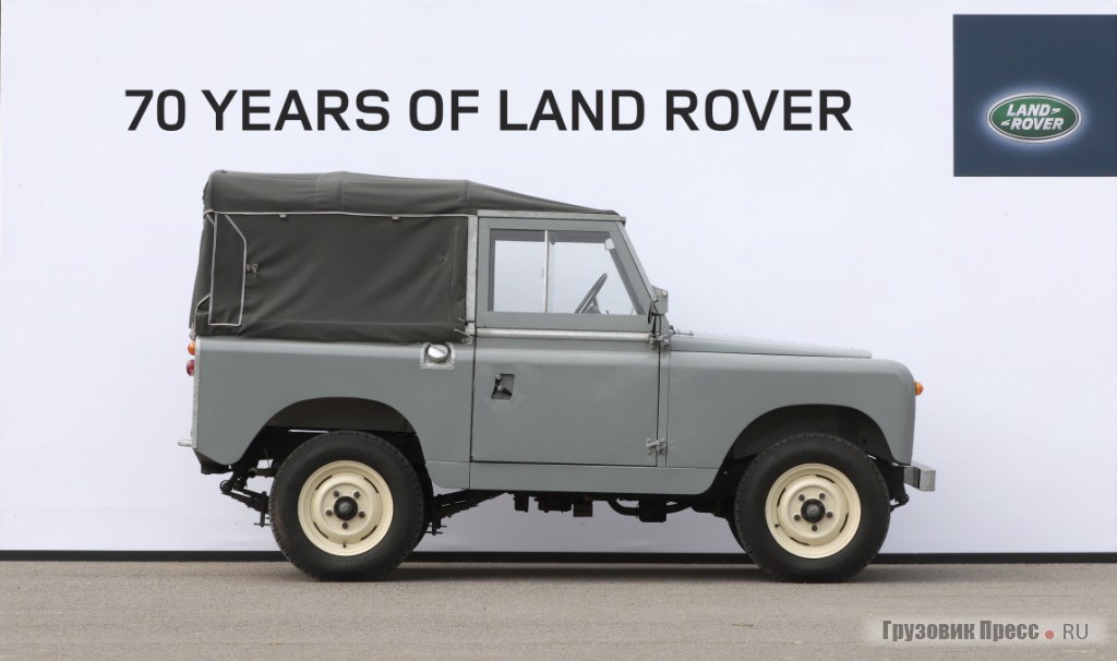 LAND ROVER series II тентованным верхом