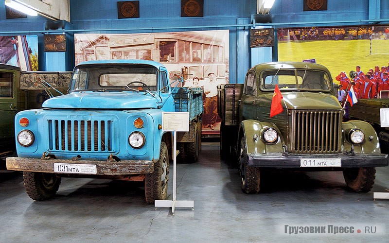 [b]ГАЗ-52-04 (слева)[/b] передан из Раменского ПАТП, где служил учебным грузовиком. Машина не проходила восстановления и сохранена в потрёпанном, но первозданном виде – тем и ценна. [b]ГАЗ-51А,[/b] экспонируемый в видновском музее, передан туда бывшим водителем медицинской колонны Видновского ПАТП