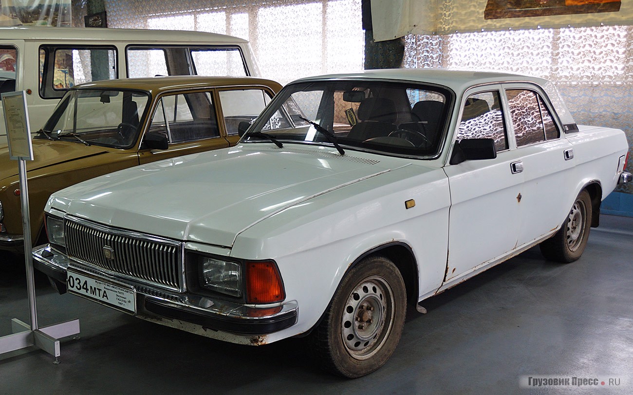 [b]ГАЗ-3102[/b] «Волга» – одно из недавних приобретений коллекции. Машина 1997 года выпуска передана музею сотрудником Видновского ПАТП