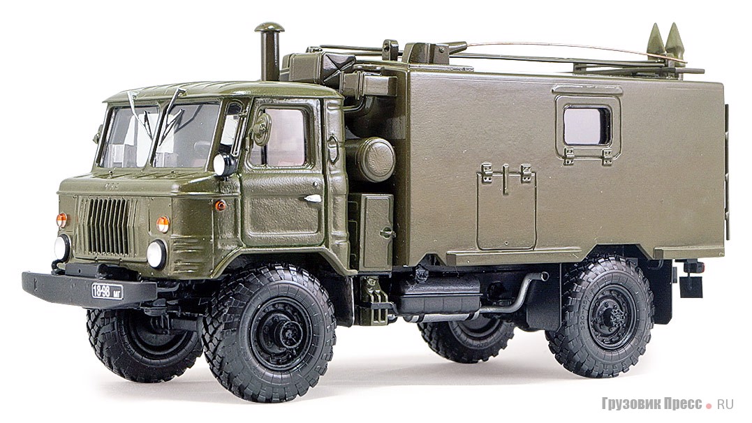 Командно-штабная машина Р-142Н «Деймос-Н» с кузовом К66Н на шасси ГАЗ-66-15