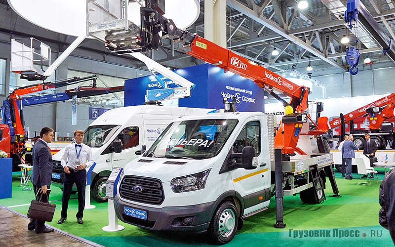 Автовышка «Чайка-Socage T318» на шасси Ford Transit L4