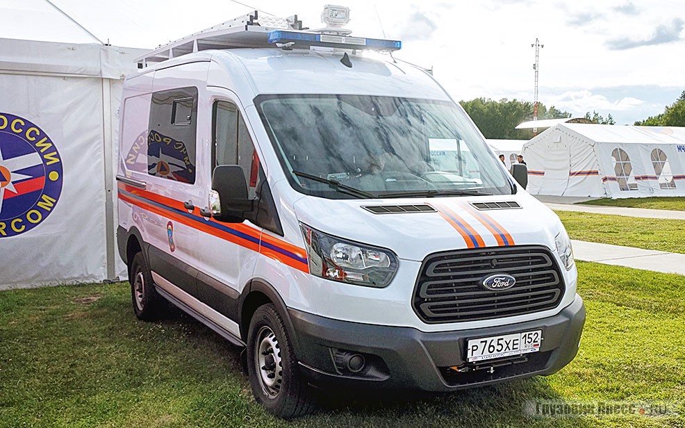 [b]Спецавтомобиль спасательной службы мод. 17439[/b] на базе Ford Transit FBD-CA 310 ульяновского ООО «Автодом»