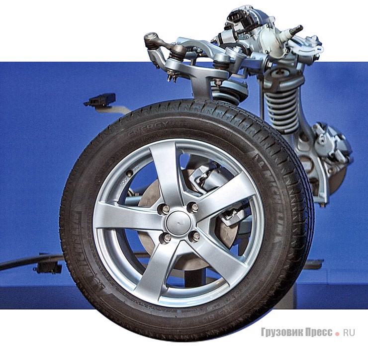 Задние колёса снабжены дисковыми тормозными механизмами