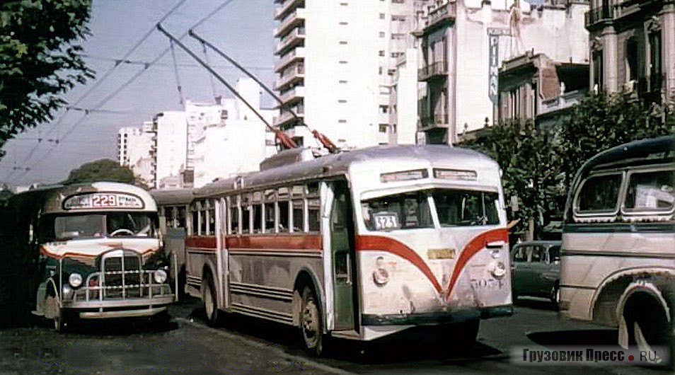 Троллейбус Westram W-40 в Буэнос-Айресе, 1950-е гг.