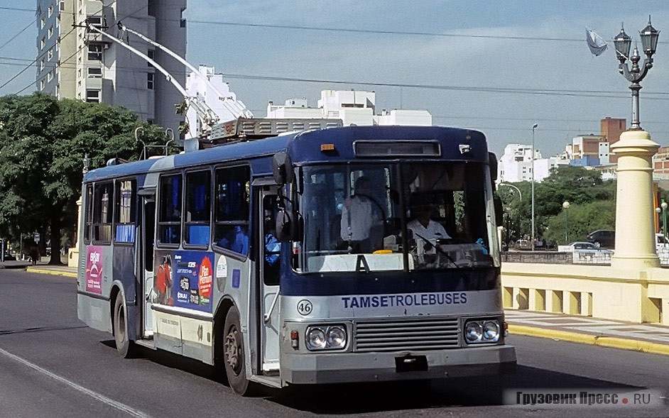 Троллейбусы Shenfeng SY-D60C производства китайской Norinco работают в Мендосе с 1990-х годов