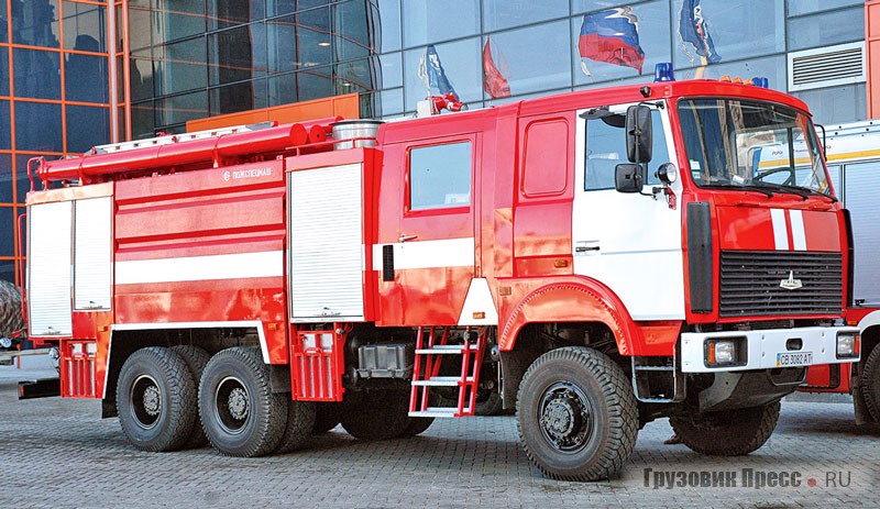 Автоцистерна АЦ-40/4 (631708)-281 на шасси МАЗ-631708