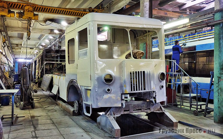 В 2018 г. был проведён капитальный ремонт грузового ретро-троллейбуса СВАРЗ ТГ-4