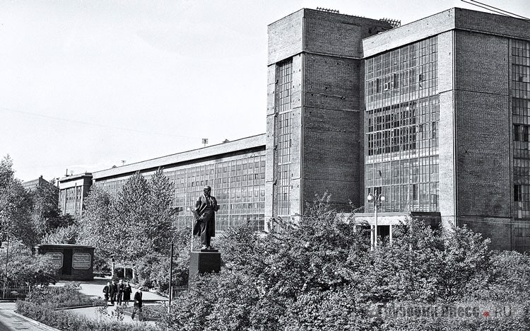 1-й государственный автомобильный завод имени Иосифа Виссарионовича Сталина (1953 г.)