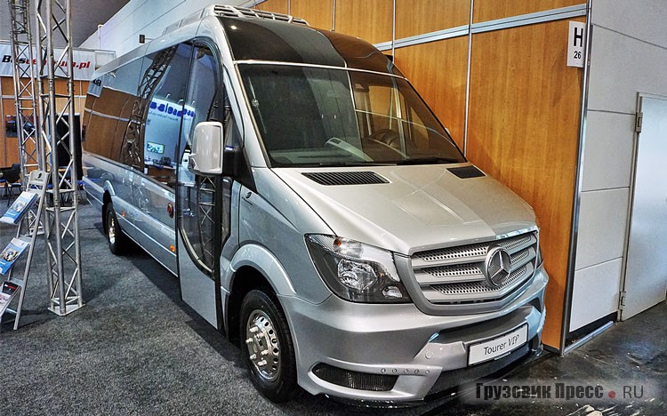 BusCentrum Tourer VIP typ-906