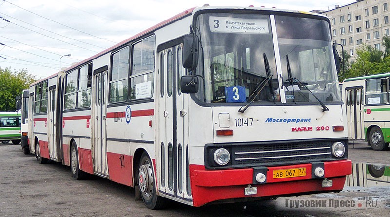 В 1990-х на ТМЗ для Москвы собирали три модели венгерских машин: Ikarus 280.33М, Ikarus 415.33, и Ikarus 435.17