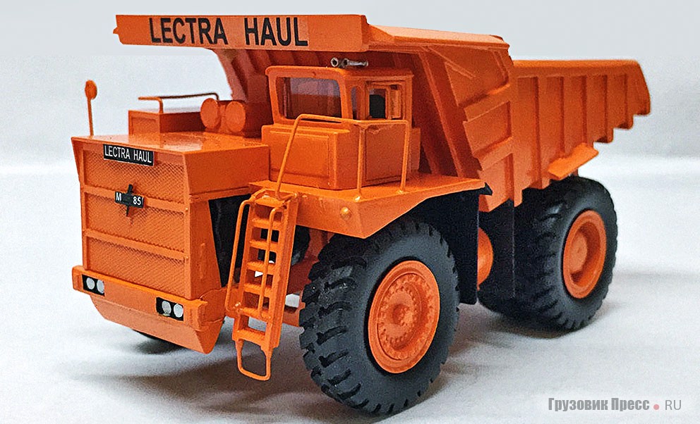 Самосвал Rig Lectra Haul 85T Truck, М1:87