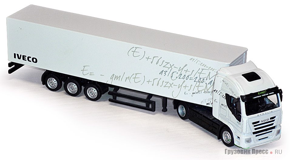 Модель подарочной презентационной серии обновлённого IVECO Stralis, представленного в прошлом году с приставкой «eco». Автопоезд имеет оригинальное дизайнерское оформление, полностью воспроизведённое на модели. Модель в масштабе 1:87 выполнена из металла под брендом wel-models promo toys
