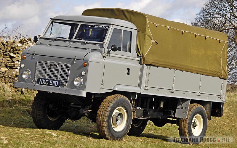 Land-Rover Forward Control окрашивали в единственный цвет Mid-Grey. Всего выпустили 3194 штуки Series IIa FC и 2305 штуки Series IIb FC