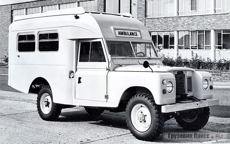 Санитарный фургон на шасси Land-Rover Series IIа, предположительно мастерской Pilchers-Greene. 1969 г.