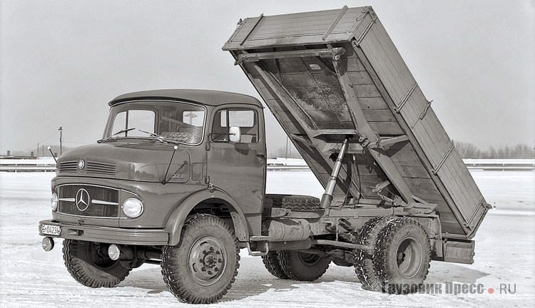 Полноприводный самосвал Mercedes-Benz LAK 327 выпуска 1963 г.