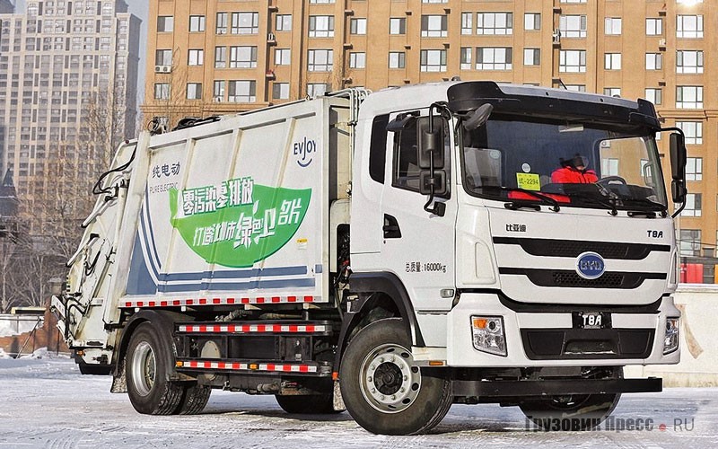 Мусоровоз BYD T8A